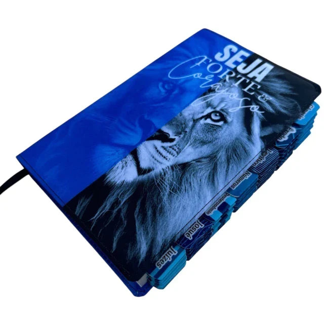 Kit Casal Cristão Leão azul + Leão forte e corajosa com elastico Abas adesivas e Harpa